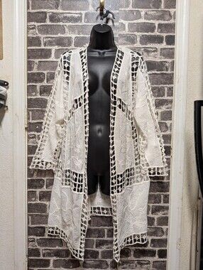 Women’s White Crochet Coverup Kimono - Lightweight Beach Layer